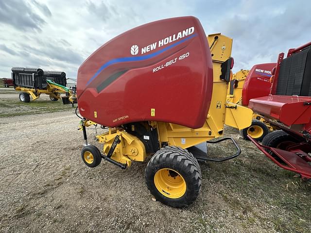 Image of New Holland RB450 Hay Special equipment image 1