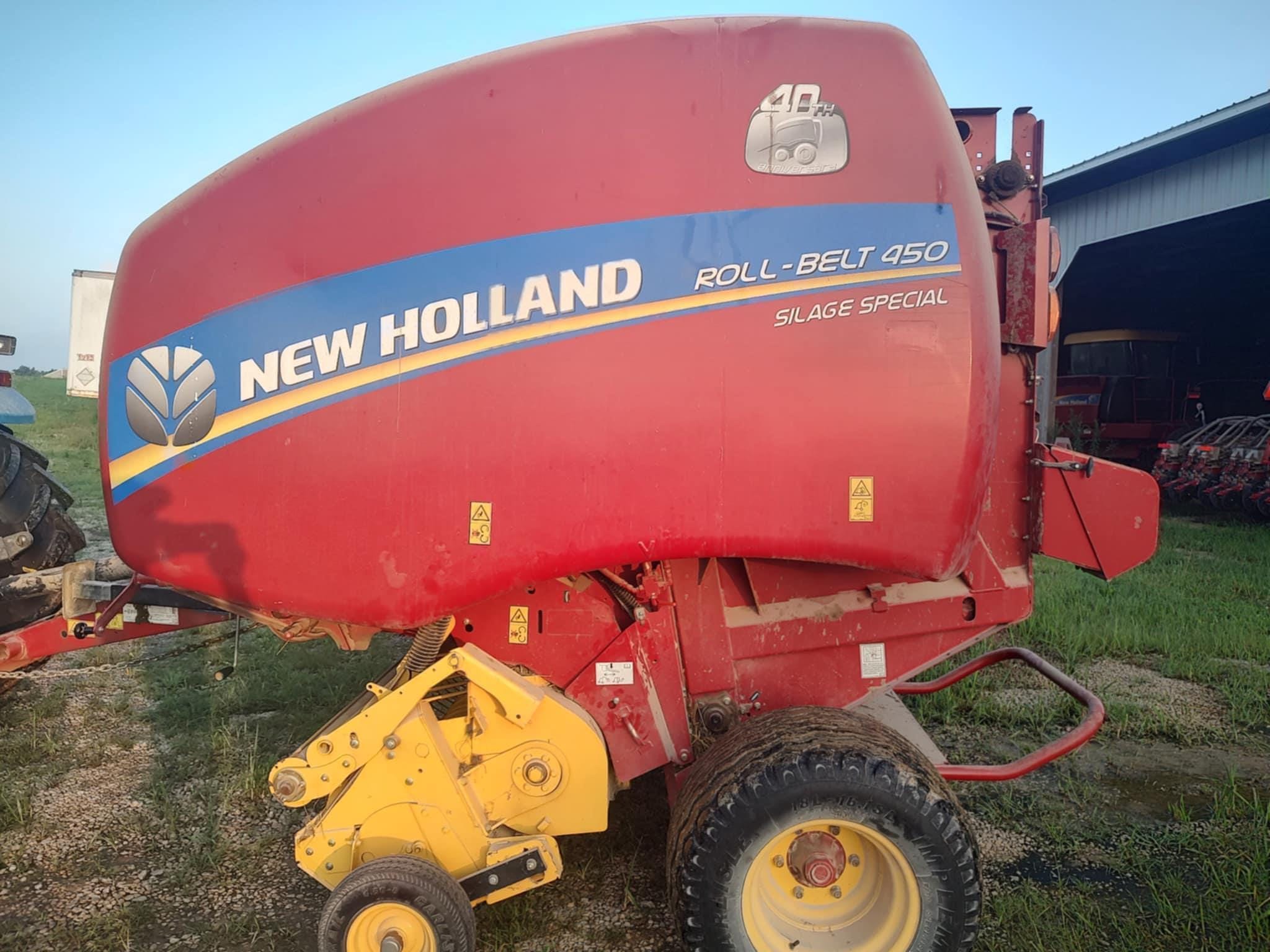 New Holland RB450 Equipment Image0