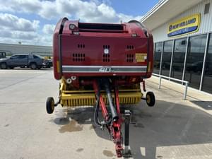 2015 New Holland RB450 Image