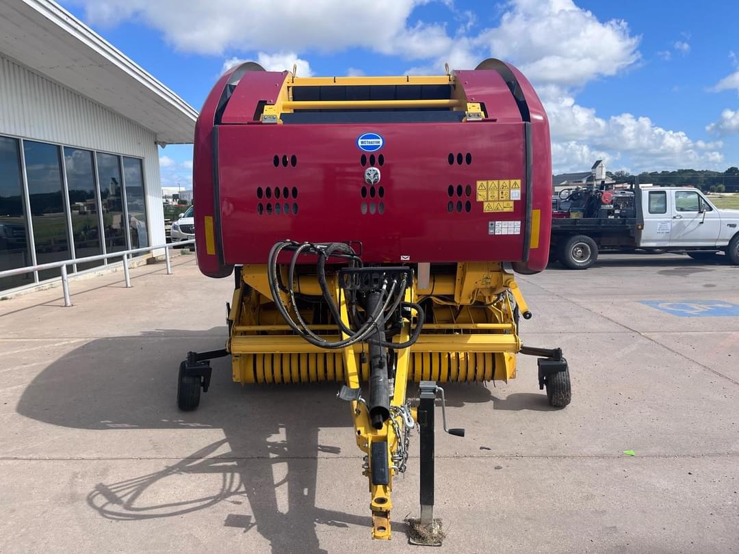 Image of New Holland RB450 Bale Slice Primary Image