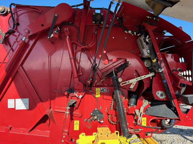 Image of New Holland RB450 Bale Slice equipment image 4
