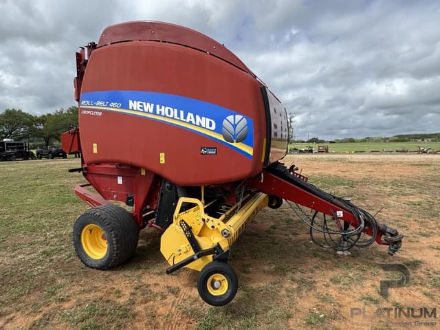 Image of New Holland RB460 CropCutter equipment image 2