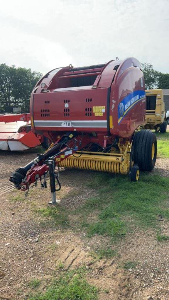 Main image New Holland RB460