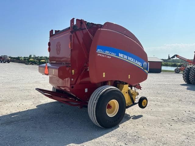Image of New Holland RB560 equipment image 4