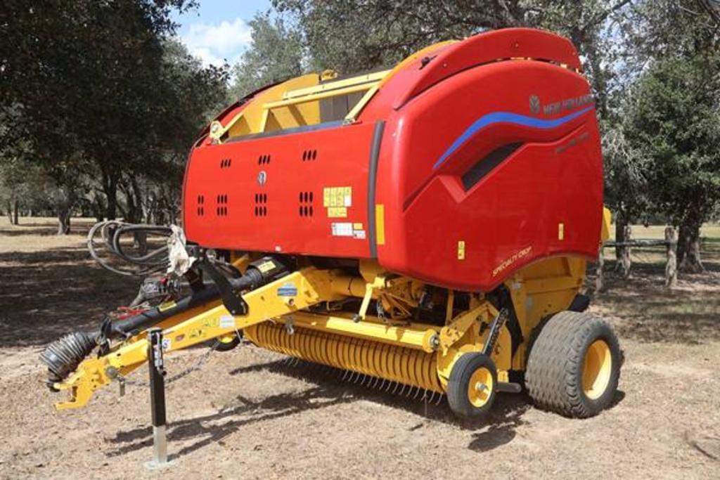 Image of New Holland RB560 Primary image