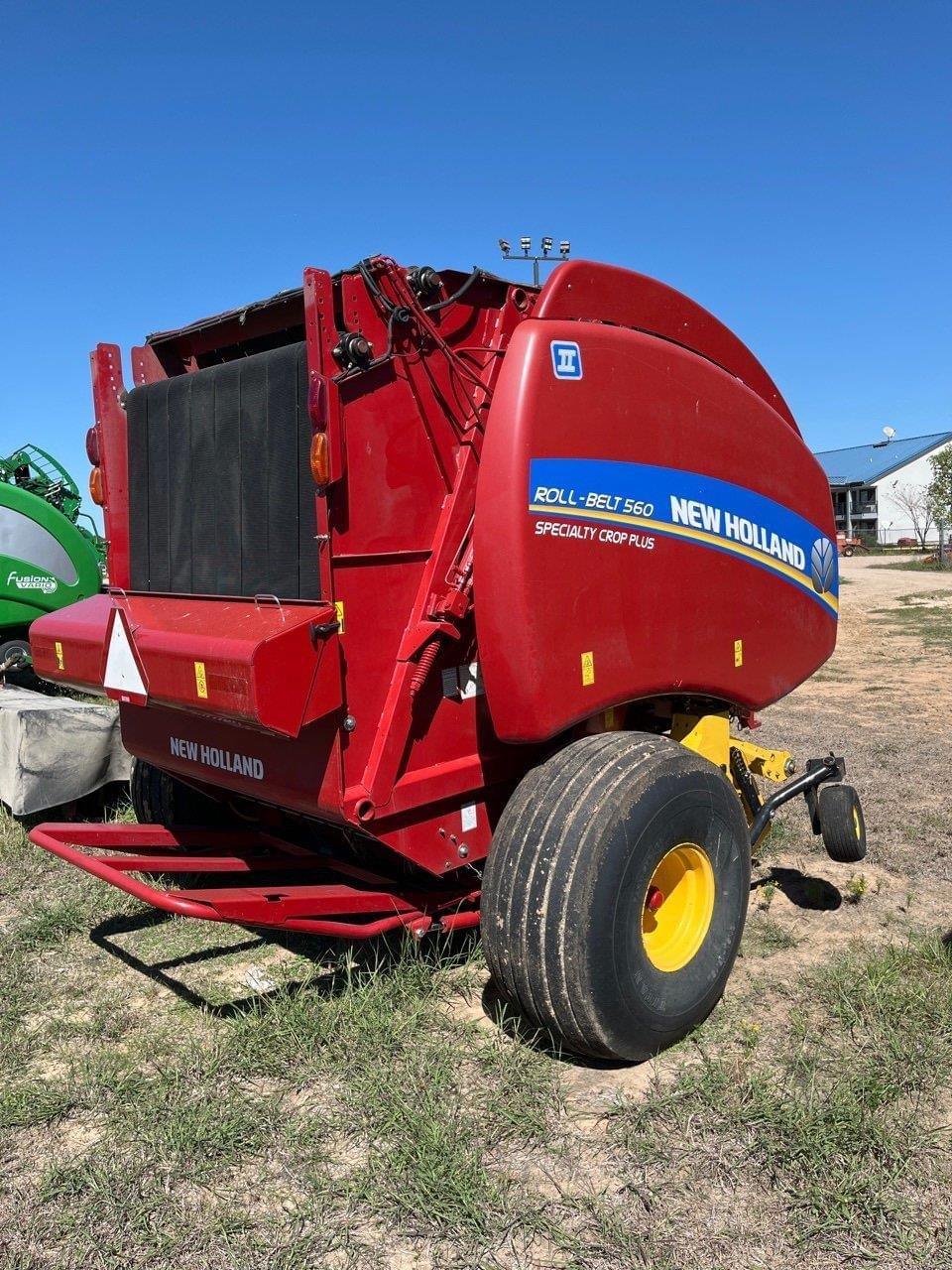 Image of New Holland RB560 Specialty Crop Plus Image 0