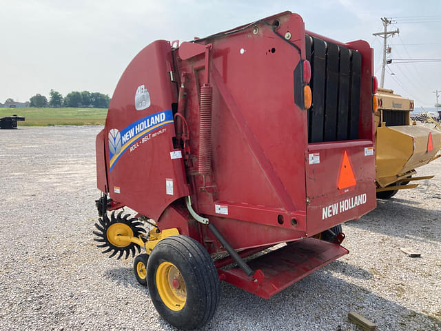 Image of New Holland RB450 Utility equipment image 4