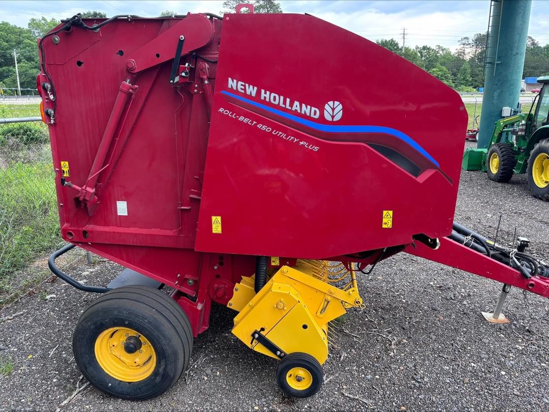 Image of New Holland RB450 Utility Plus Image 1