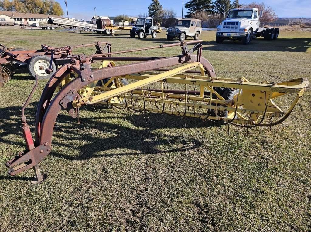 Image of New Holland 256 Image 0