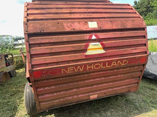 Image of New Holland 850 equipment image 4