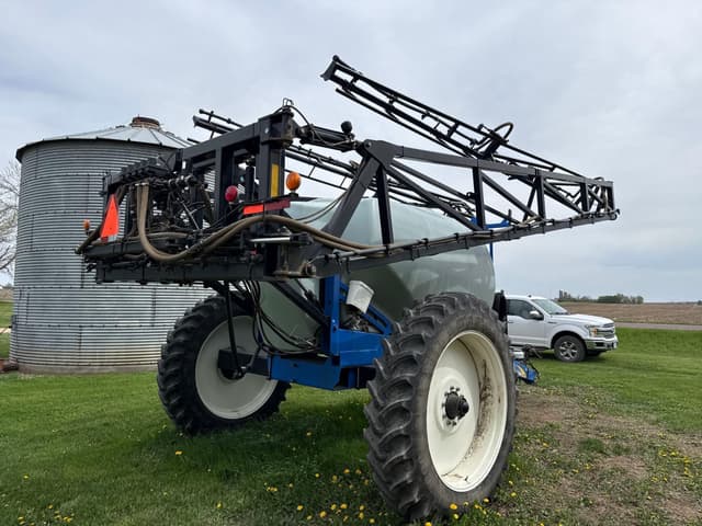 Image of New Holland S1070 equipment image 2