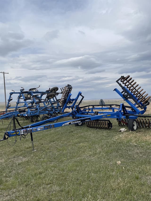Image of New Holland SG110 equipment image 2