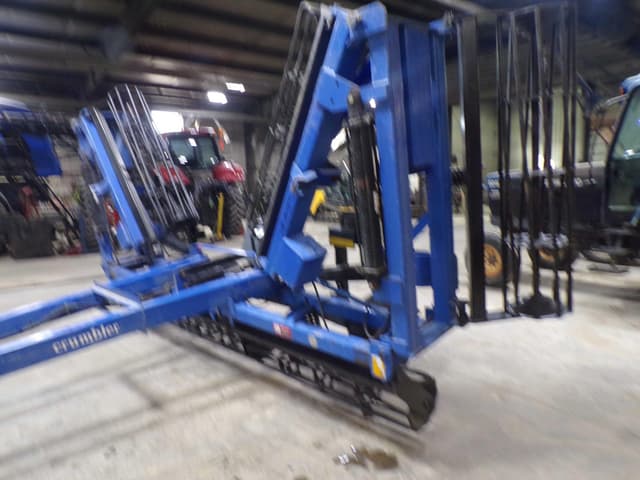 Image of New Holland SG120 equipment image 3