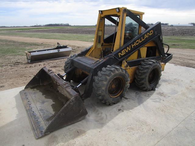 Image of New Holland L553 Primary image