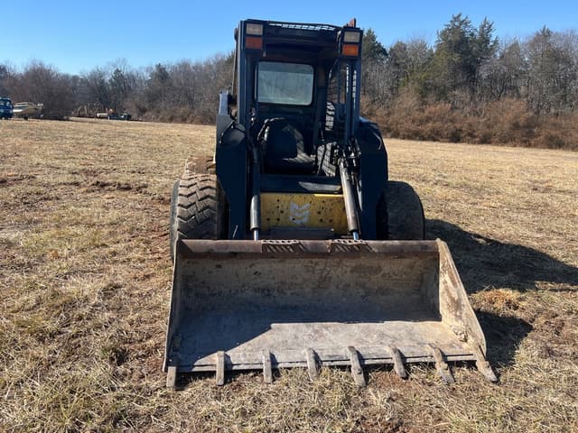 Image of New Holland LS190 equipment image 2