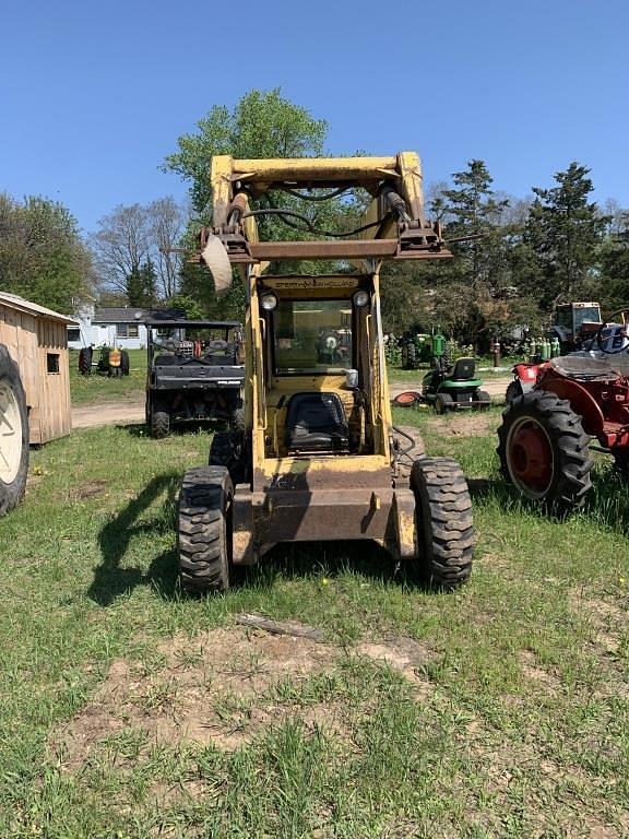 Thumbnail image New Holland L779 0
