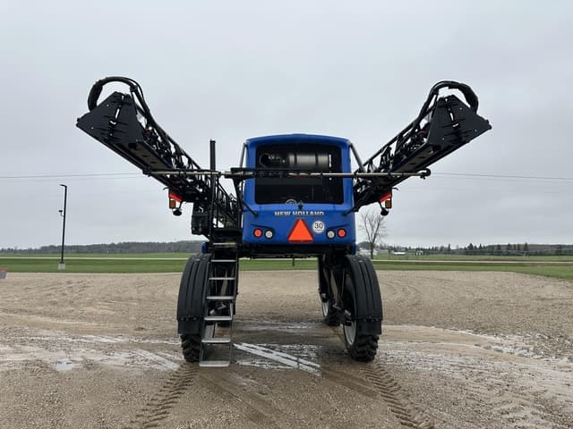 Image of New Holland SP310F equipment image 3