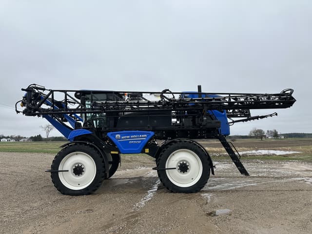 Image of New Holland SP310F equipment image 1
