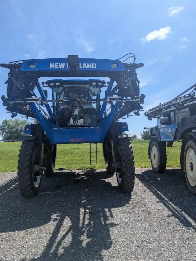 Image of New Holland SP310F equipment image 1