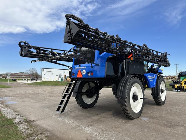 Image of New Holland SP310F equipment image 4