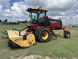 New Holland Speedrower 240 Image