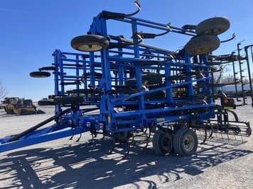 Main image New Holland ST250