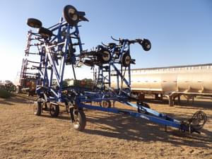 New Holland ST830 Image