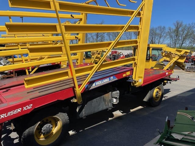 Image of New Holland Stack Cruiser 102 equipment image 3