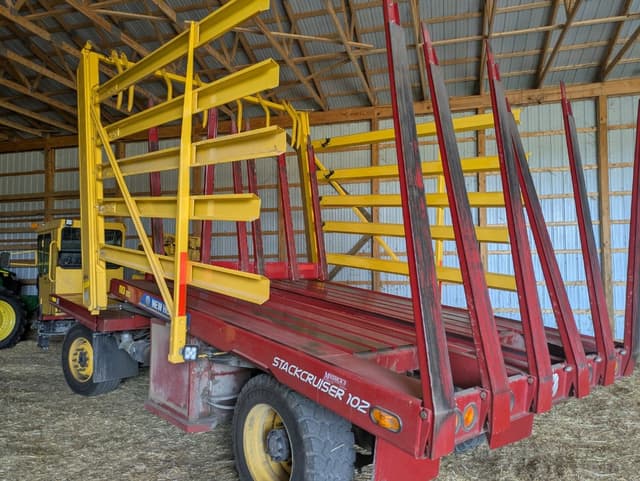 Image of New Holland Stack Cruiser 102 equipment image 1