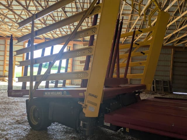 Image of New Holland Stack Cruiser 102 equipment image 3