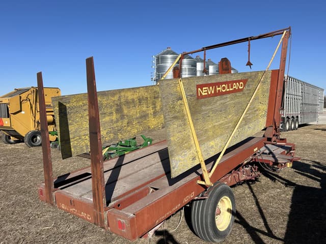 Image of New Holland 1010 equipment image 4