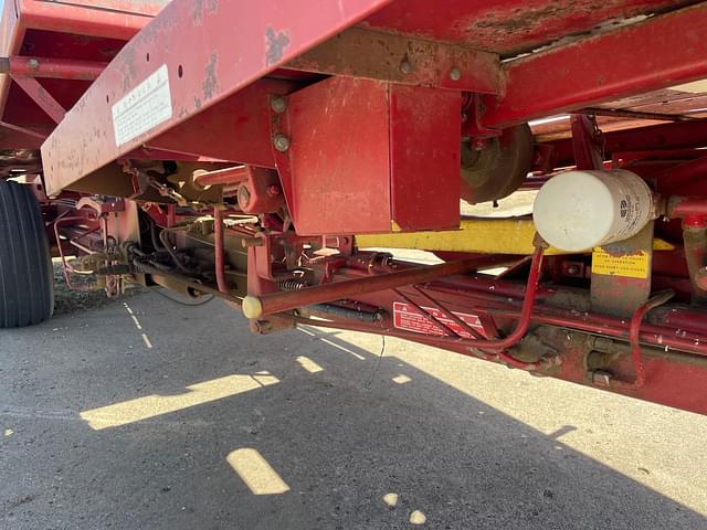 Thumbnail image New Holland 1012 24