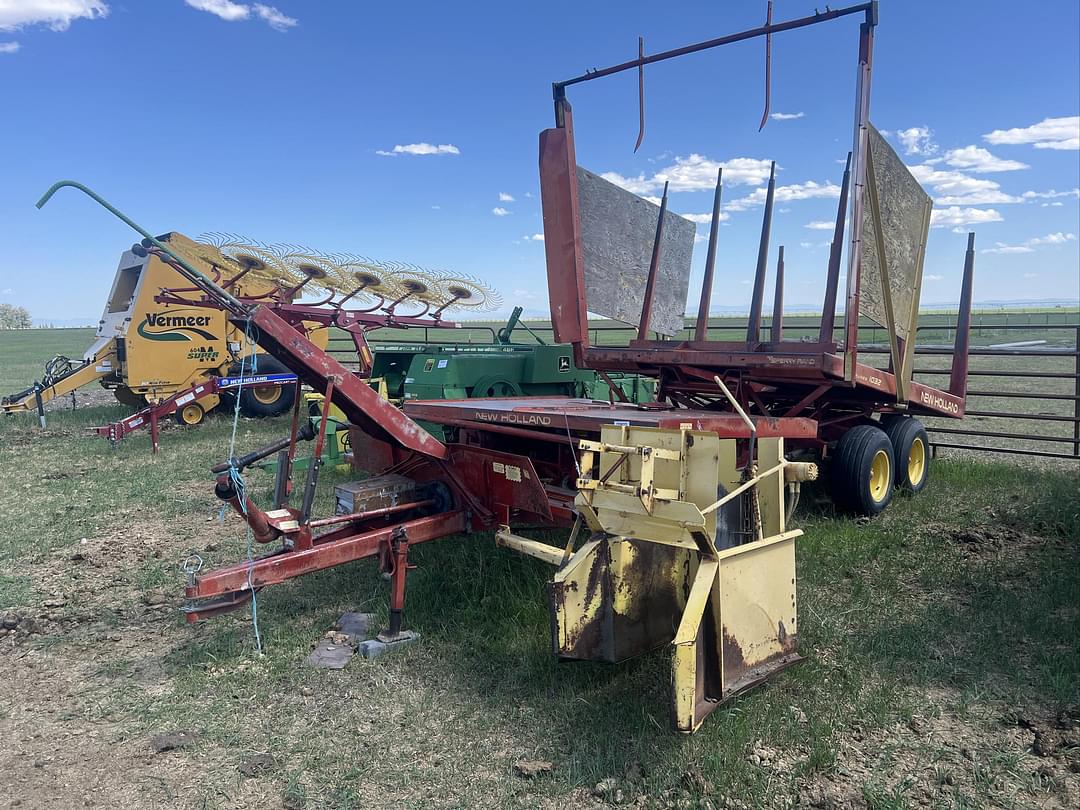 Image of New Holland 1032 Primary image