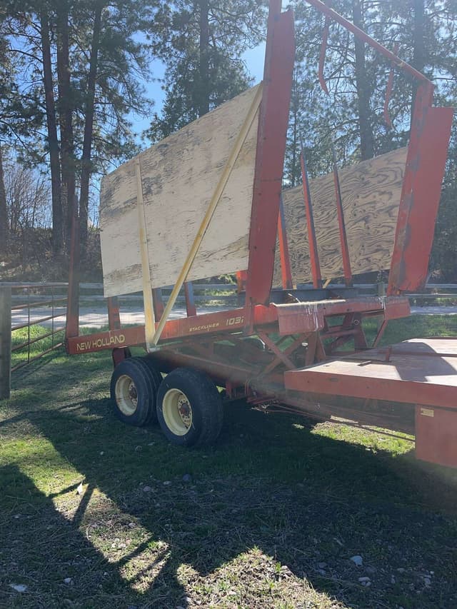 Image of New Holland 1032 equipment image 3