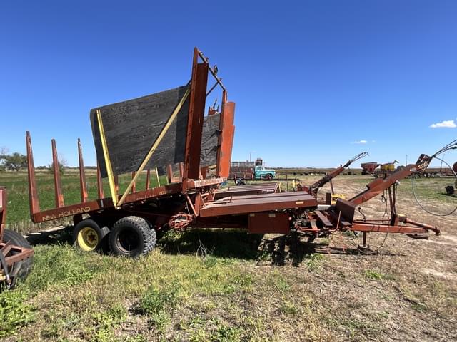 Image of New Holland 1032 equipment image 4