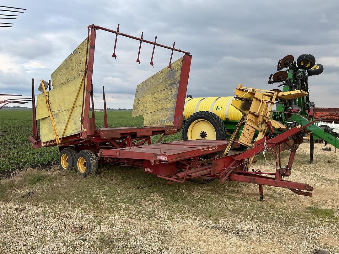 Image of New Holland Stackliner 1034 Primary image