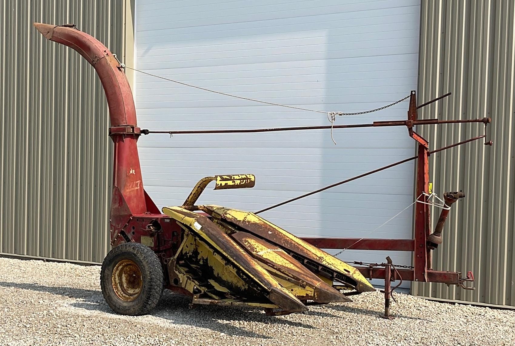 Main image New Holland 717