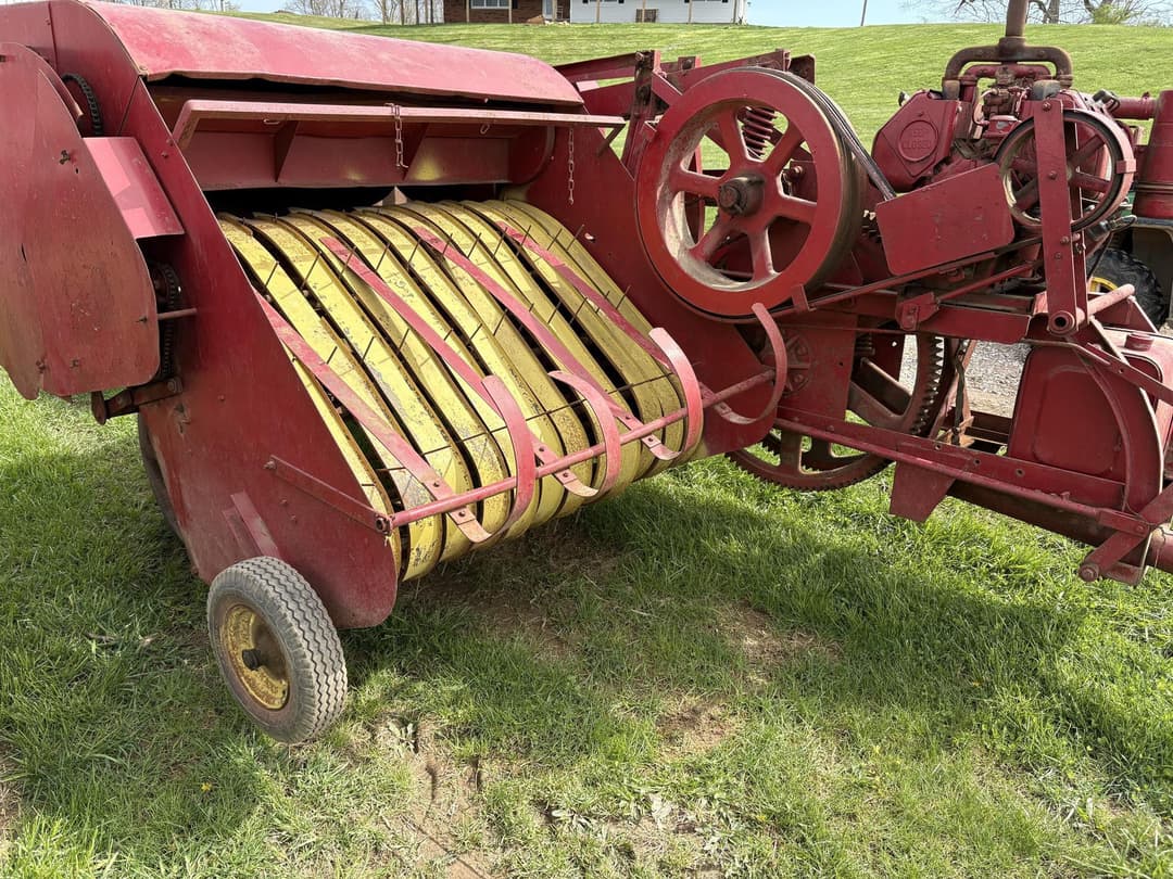 Image of New Holland Super 77 Primary image