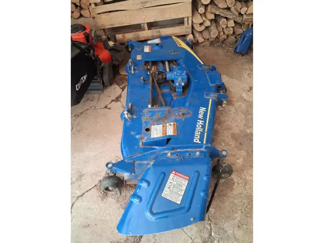 Image of New Holland T1030 equipment image 1