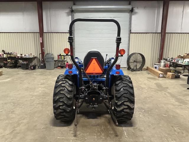 Image of New Holland T1510 equipment image 4