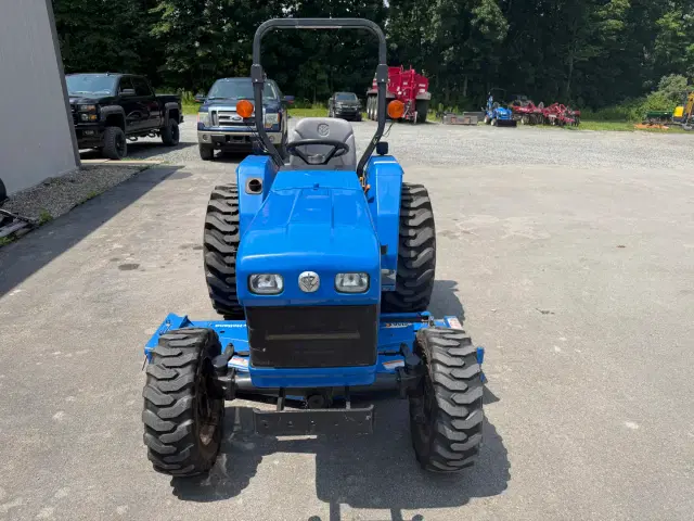 Image of New Holland T1510 equipment image 3