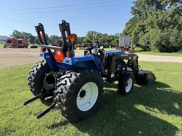 Image of New Holland T1510 equipment image 3