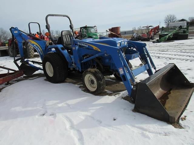 Image of New Holland T1520 equipment image 1