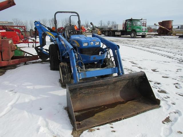 Image of New Holland T1520 equipment image 2