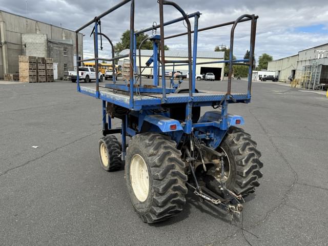 Image of New Holland T1520 equipment image 2