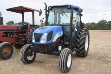 Main image New Holland T4030