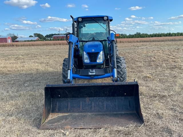 Image of New Holland T4030 equipment image 2