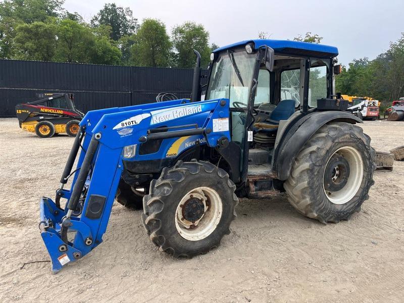 Image of New Holland T4030 Primary image