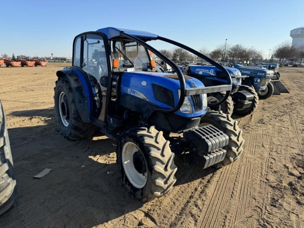 Image of New Holland T4040F Image 0