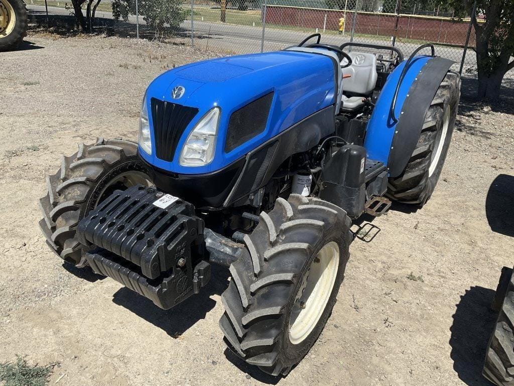 Main image New Holland T4050F